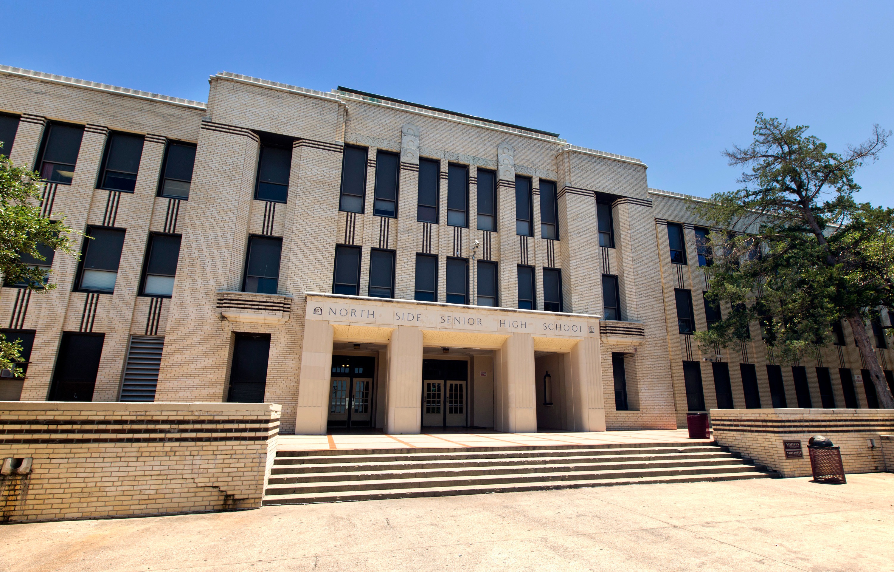 ●Northside Northside Hospital Atlanta Completes New Eight-Story Patient